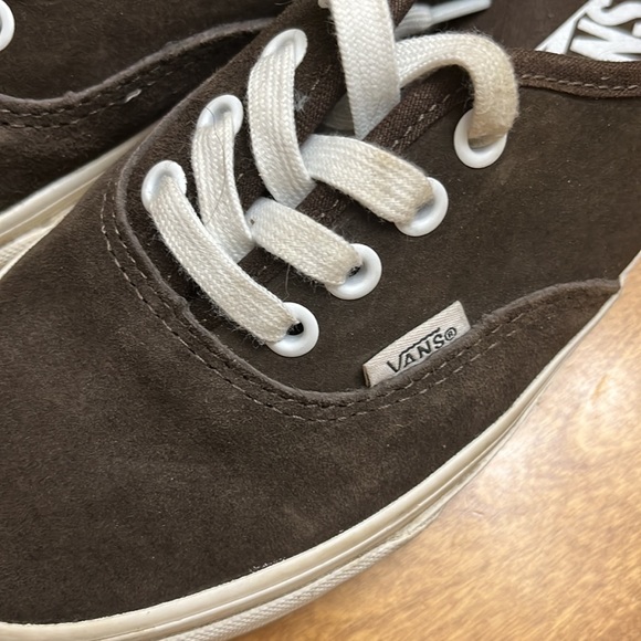 Brown suede Vans - Picture 2 of 10